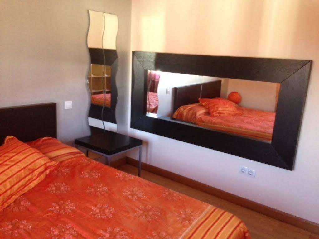 Estudios Blanmart Santander Bagian luar foto