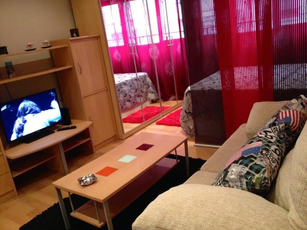 Estudios Blanmart Santander Bagian luar foto